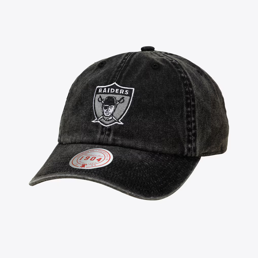 Las Vegas Raiders Black Legendary Strapback Adjustable Hat