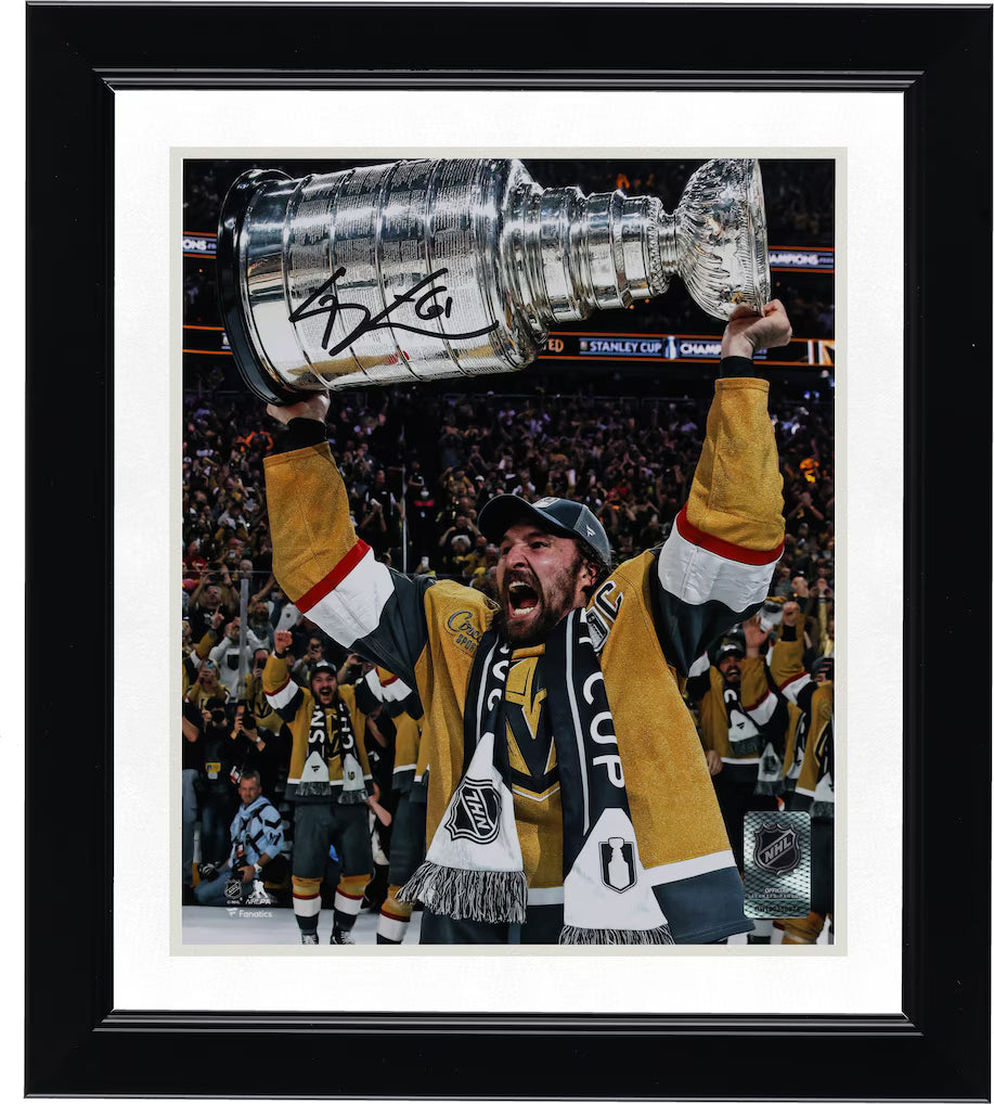 Autographed 8x10 Photo - Mark Stone Stanley Cup (+ frame)